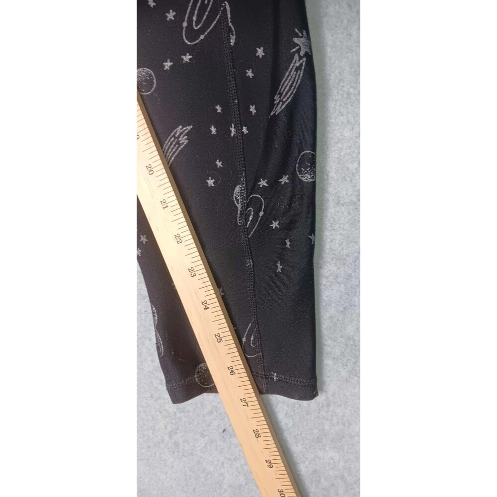 Torrid Active Legging Yoga Pants Womens Size 2 Black Celestial Planets Galaxy... - Picture 5 of 10